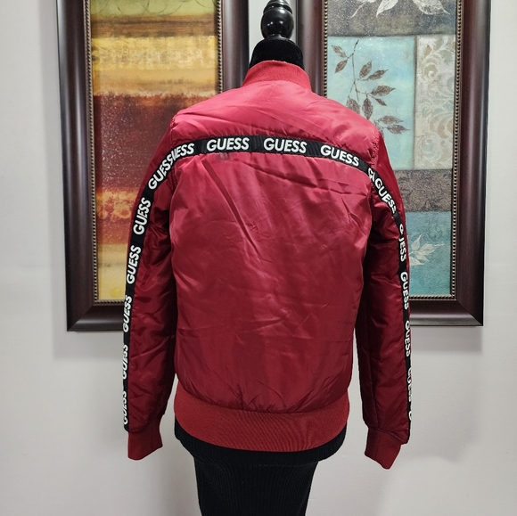 Guess bomber jacket - Picture 4 of 5